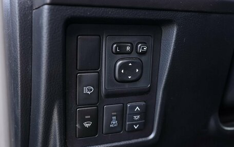 Toyota Land Cruiser Prado 150 рестайлинг 2, 2010 год, 2 499 000 рублей, 14 фотография
