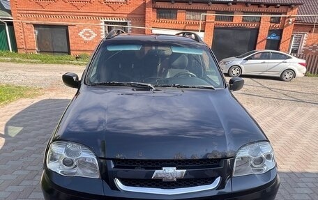 Chevrolet Niva I рестайлинг, 2009 год, 299 000 рублей, 2 фотография