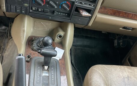 Land Rover Discovery III, 1997 год, 300 000 рублей, 18 фотография