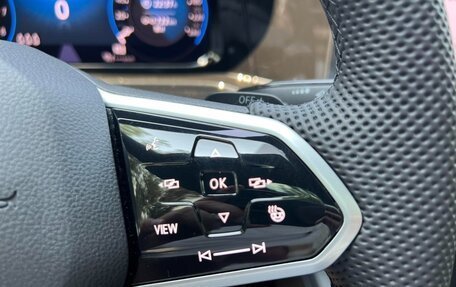Volkswagen Golf VIII, 2022 год, 1 733 667 рублей, 15 фотография
