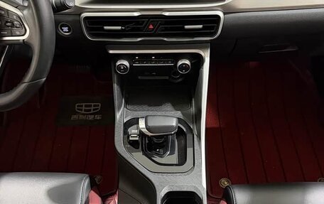 Geely Coolray I, 2022 год, 1 413 000 рублей, 14 фотография