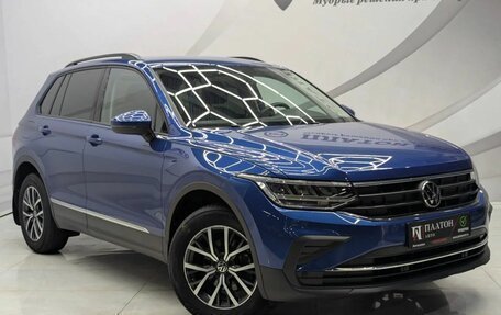 Volkswagen Tiguan II, 2021 год, 2 650 000 рублей, 3 фотография