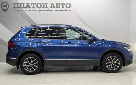 Volkswagen Tiguan II, 2021 год, 2 650 000 рублей, 4 фотография
