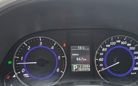 Infiniti QX70, 2013 год, 1 580 000 рублей, 11 фотография