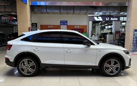 Audi Q5, 2024 год, 6 100 000 рублей, 3 фотография