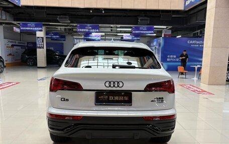 Audi Q5, 2024 год, 6 100 000 рублей, 12 фотография