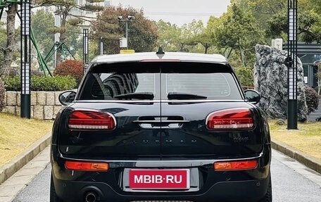 MINI Clubman, 2023 год, 1 800 000 рублей, 8 фотография