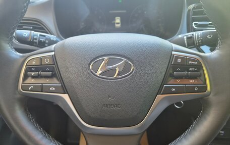 Hyundai Solaris II рестайлинг, 2022 год, 1 580 000 рублей, 15 фотография
