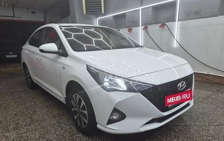 Hyundai Solaris II рестайлинг, 2022 год, 1 580 000 рублей, 9 фотография