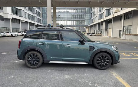 MINI Countryman II (F60), 2022 год, 1 800 000 рублей, 5 фотография