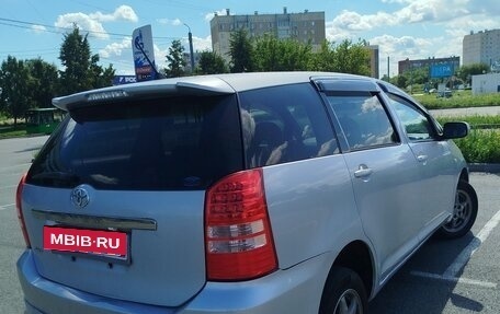 Toyota Wish II, 2003 год, 400 000 рублей, 10 фотография