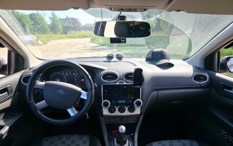 Ford Focus II рестайлинг, 2006 год, 310 000 рублей, 6 фотография