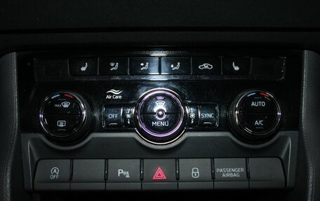 Skoda Karoq I, 2021 год, 2 159 900 рублей, 18 фотография