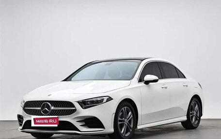 Mercedes-Benz A-Класс, 2022 год, 2 050 000 рублей, 1 фотография