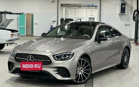 Mercedes-Benz E-Класс, 2021 год, 5 300 000 рублей, 1 фотография