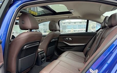 BMW 3 серия, 2022 год, 2 770 000 рублей, 21 фотография