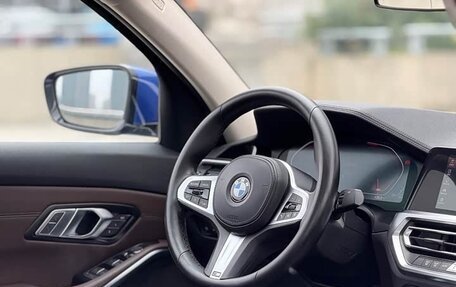BMW 3 серия, 2022 год, 2 770 000 рублей, 15 фотография