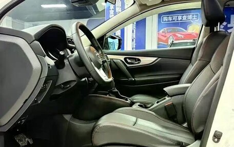 Nissan Qashqai, 2022 год, 2 200 000 рублей, 8 фотография