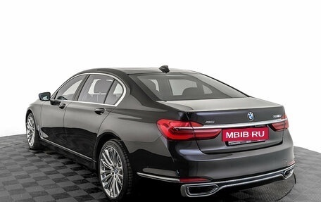 BMW 7 серия, 2017 год, 3 800 000 рублей, 7 фотография