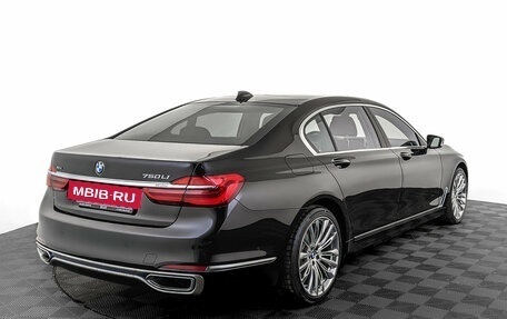 BMW 7 серия, 2017 год, 3 800 000 рублей, 5 фотография