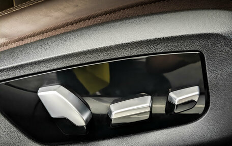 BMW 7 серия, 2017 год, 3 800 000 рублей, 27 фотография