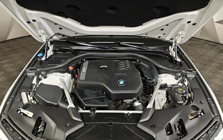 BMW 5 серия, 2021 год, 4 300 000 рублей, 10 фотография