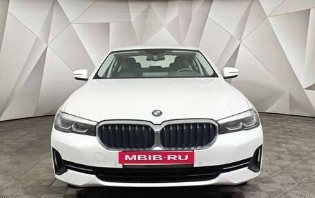 BMW 5 серия, 2021 год, 4 300 000 рублей, 3 фотография