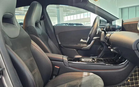 Mercedes-Benz CLA, 2022 год, 3 350 000 рублей, 5 фотография