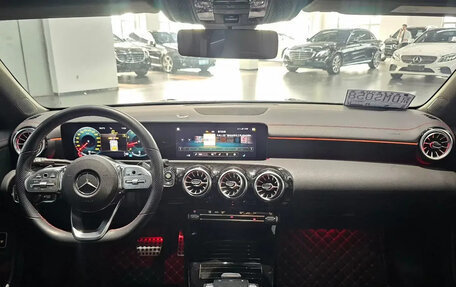 Mercedes-Benz CLA, 2022 год, 3 350 000 рублей, 4 фотография