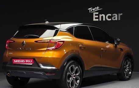 Renault Captur II, 2020 год, 1 510 000 рублей, 4 фотография