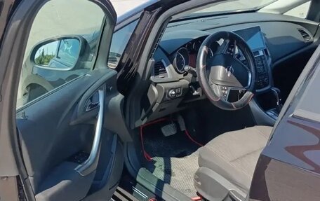 Opel Astra J, 2013 год, 920 000 рублей, 4 фотография