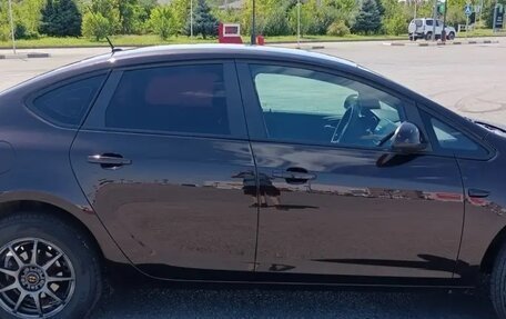 Opel Astra J, 2013 год, 920 000 рублей, 7 фотография