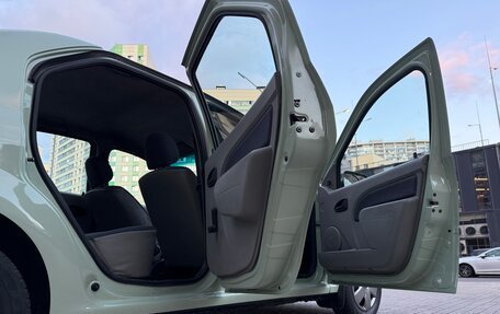 Renault Logan I, 2007 год, 320 000 рублей, 12 фотография