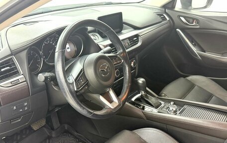 Mazda 6, 2018 год, 2 225 000 рублей, 7 фотография