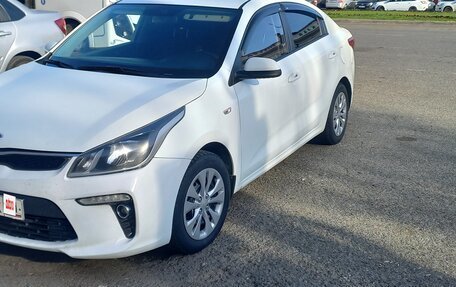 KIA Rio IV, 2019 год, 755 000 рублей, 2 фотография