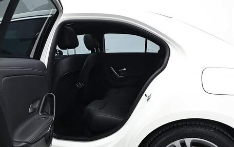 Mercedes-Benz A-Класс, 2022 год, 2 050 000 рублей, 7 фотография