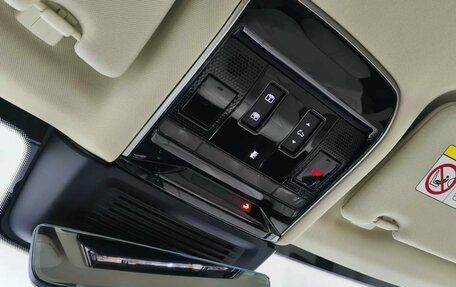 Land Rover Range Rover IV рестайлинг, 2026 год, 22 490 000 рублей, 30 фотография