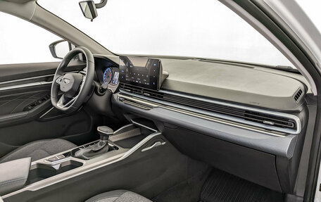 Geely Emgrand, 2024 год, 1 850 000 рублей, 11 фотография