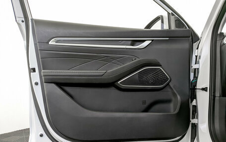 Geely Emgrand, 2024 год, 1 850 000 рублей, 19 фотография