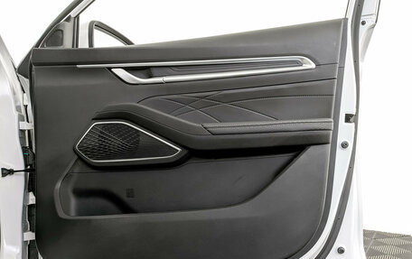 Geely Emgrand, 2024 год, 1 850 000 рублей, 24 фотография