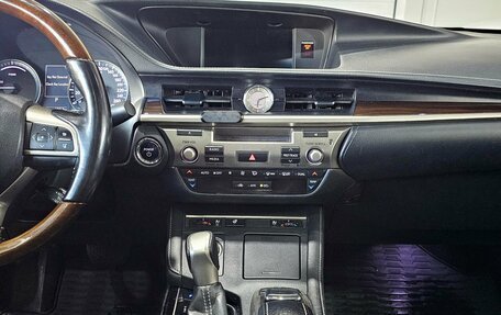Lexus ES VII, 2015 год, 2 799 000 рублей, 14 фотография