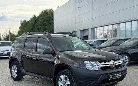 Renault Duster I рестайлинг, 2017 год, 1 550 000 рублей, 2 фотография