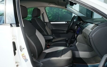 Skoda Rapid I, 2017 год, 1 044 000 рублей, 8 фотография
