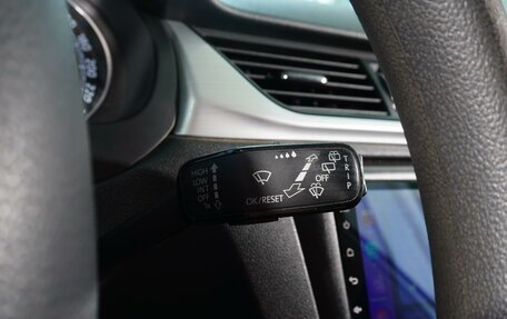 Skoda Rapid I, 2017 год, 1 044 000 рублей, 14 фотография
