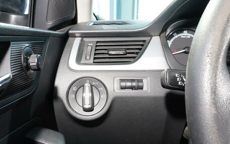 Skoda Rapid I, 2017 год, 1 044 000 рублей, 17 фотография