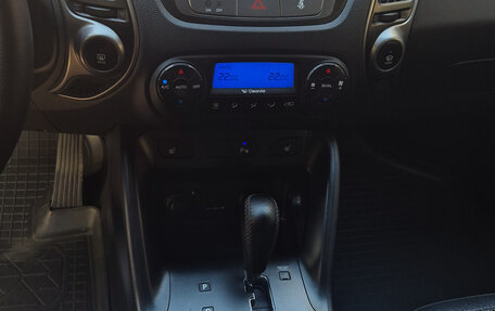 Hyundai ix35 I рестайлинг, 2013 год, 1 350 000 рублей, 20 фотография