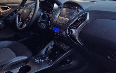 Hyundai ix35 I рестайлинг, 2013 год, 1 350 000 рублей, 27 фотография