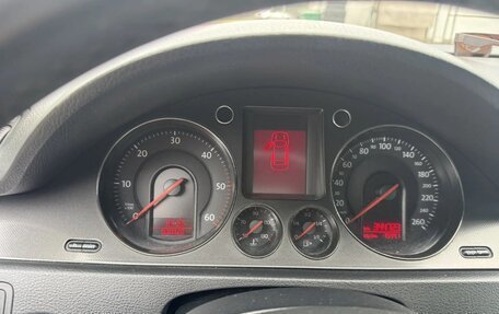 Volkswagen Passat B6, 2007 год, 565 000 рублей, 4 фотография