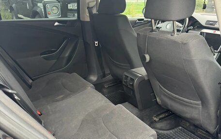 Volkswagen Passat B6, 2007 год, 565 000 рублей, 3 фотография
