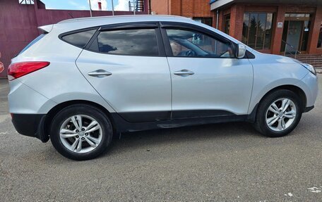 Hyundai ix35 I рестайлинг, 2013 год, 1 100 000 рублей, 4 фотография